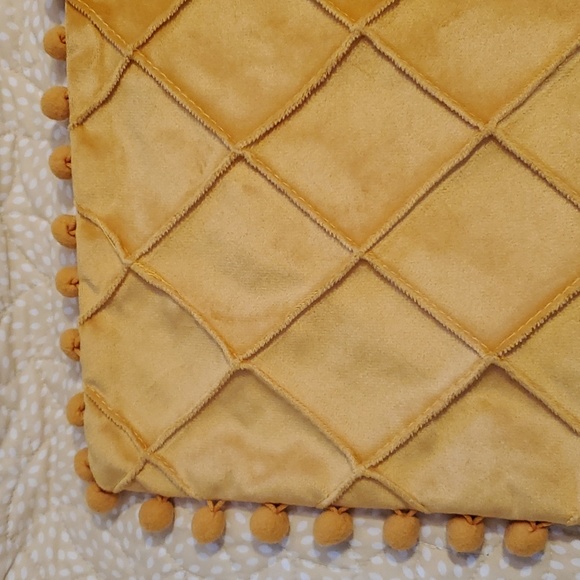 Set of 2 Pom Pom Velvety Diamond Design Pillow Covers - Picture 5 of 10